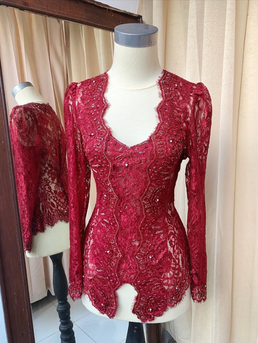 Kebaya Brokat Payet
